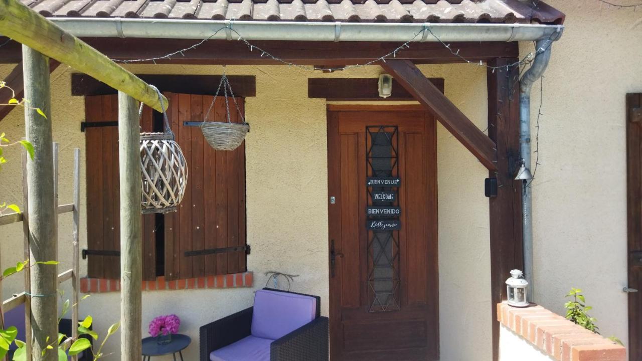 Le Cottage de Maé Seigy Extérieur photo
